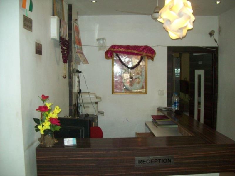 Hotel Mid - Way Inn Gandhinagar Zewnętrze zdjęcie